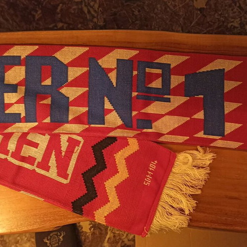Bayern Munich Scarf like new, authentic