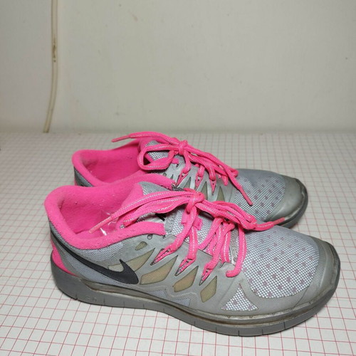 Nike Free 5.0 Flash athletic shoes used, size 37, grey pink