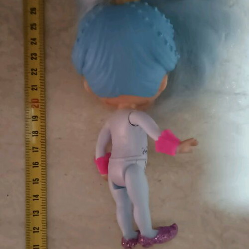 Shimmer and Shine Layla 6-inch figure doll like new