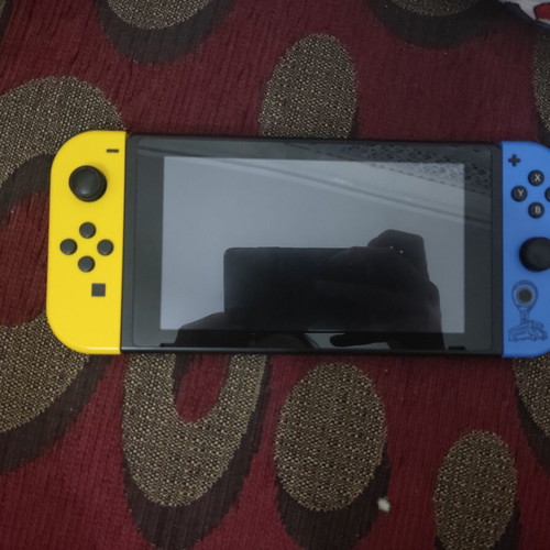 Nintendo Switch Fortnite Wildcat bundle used