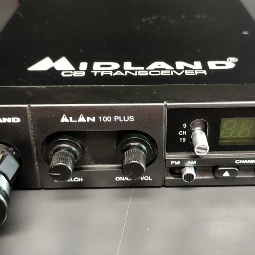 Midland Alan 100 PLUS CB Transceiver like new AM FM