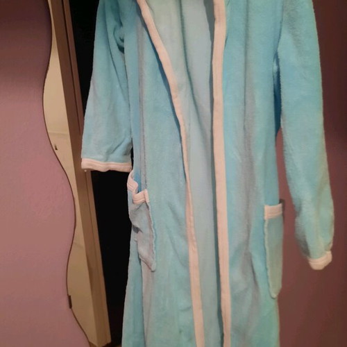 Bathrobe in light blue for 7-8 years, cotton