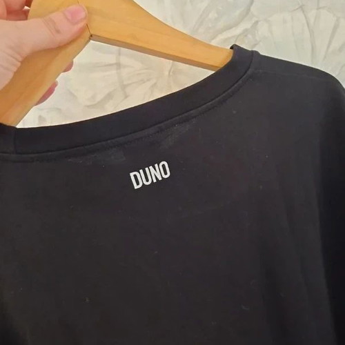 DUNO Men's T-Shirt Size M Black with Zipped Chest Pocket