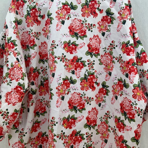 Floral kimono used, soft white with red, summer silk-like fabric
