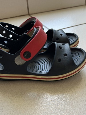 Crocs sandals like new, blue and red, sizes 30-31