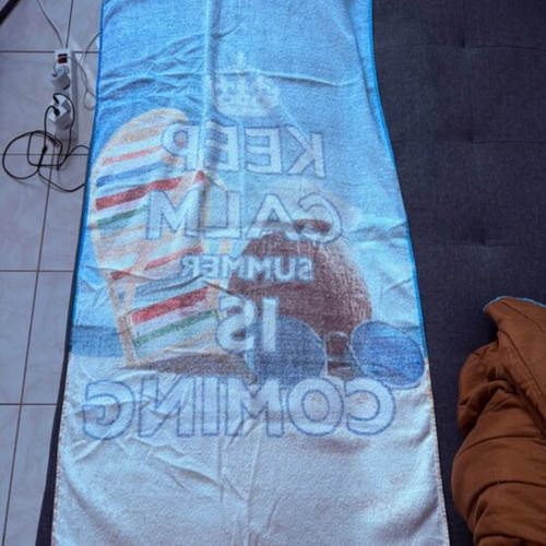 Beach Towel with Design like new, 1.30 x 0.65 m