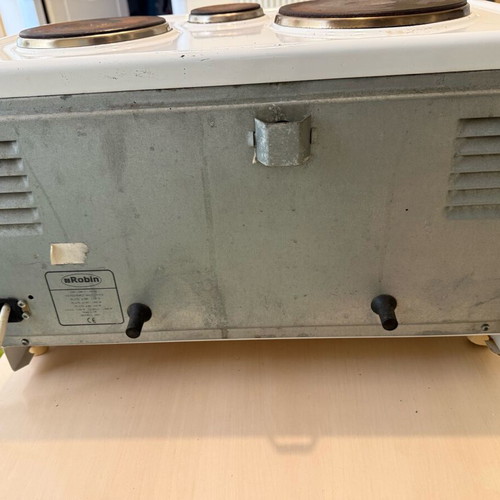 Robin oven with 3 burners used