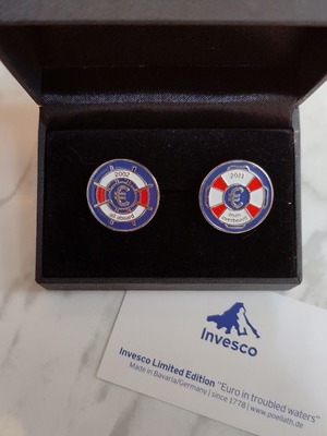 Collectible Euro in Troubled Waters Cufflinks 2012 new