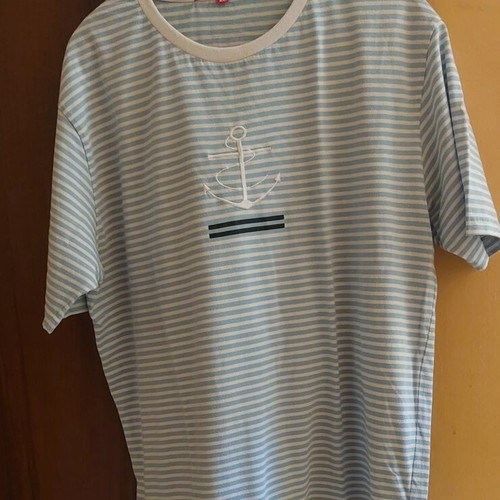 Men's blouse size XL like new