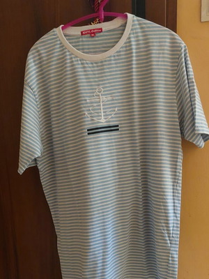 Men's blouse size XL like new
