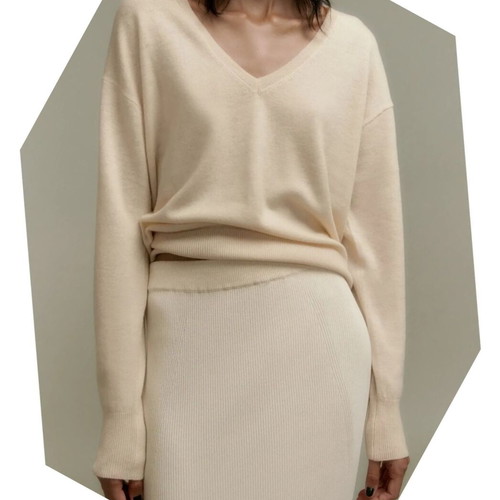 Zara 100% wool thin knit sweater new, beige Medium
