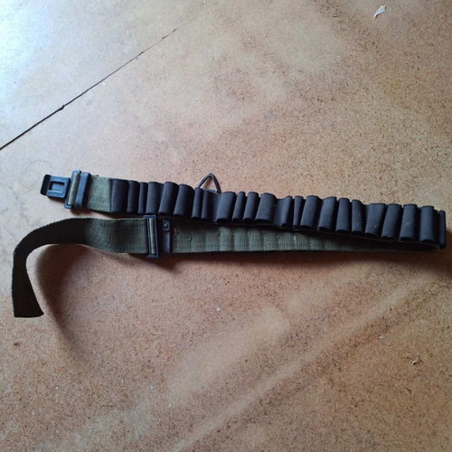 Waist cartridge belt used with 40 slots, hunting belt