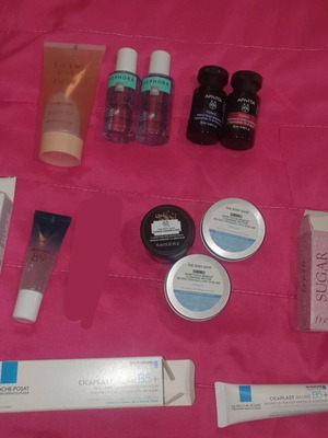 Skincare set 10 minis and 1 full size new