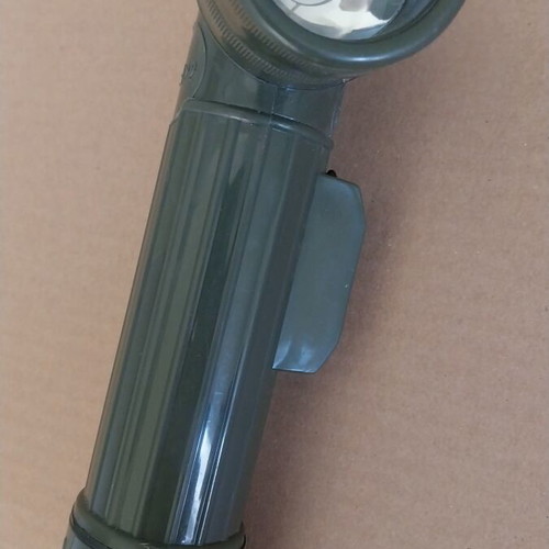 Military Type Flashlight new, works with 2 batteries 1.5v