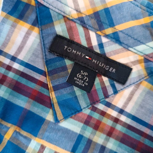 Tommy Hilfiger boys' checkered shirt like new, age 6-7