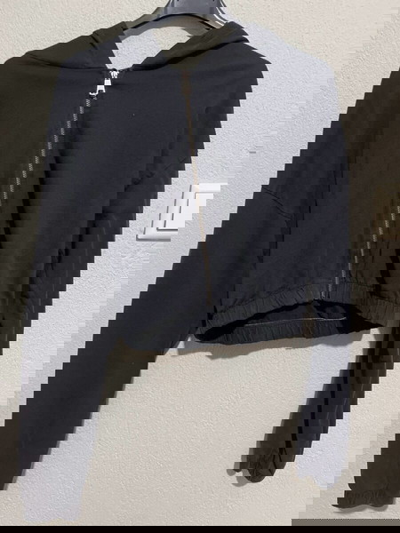 crop ζακέτα με κουκούλα