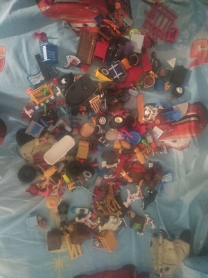 Playmobil collection used, assorted pieces pack