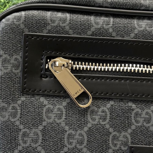 Gucci waist bag brand new, black
