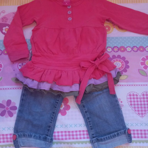 Gymboree set for 2 years like new, dress and jeans