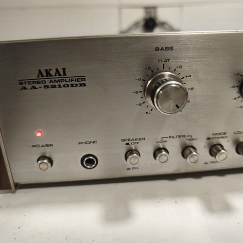 Amplifier Akai AA 5210DB like new