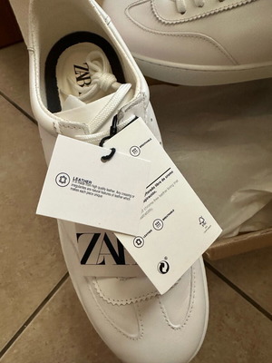 Zara Καινούργια Δερμάτινα Παπούτσια