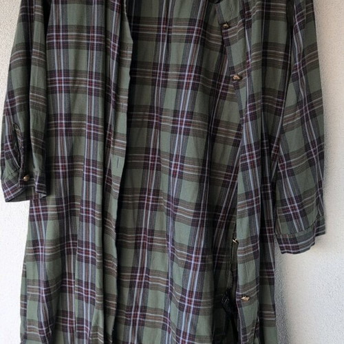 Casual checkered shirt dress Zara NoM - 14,00 - Vendora.cy Casual checkered shirt dress Zara NoM - 14,00 - Vendora.cy