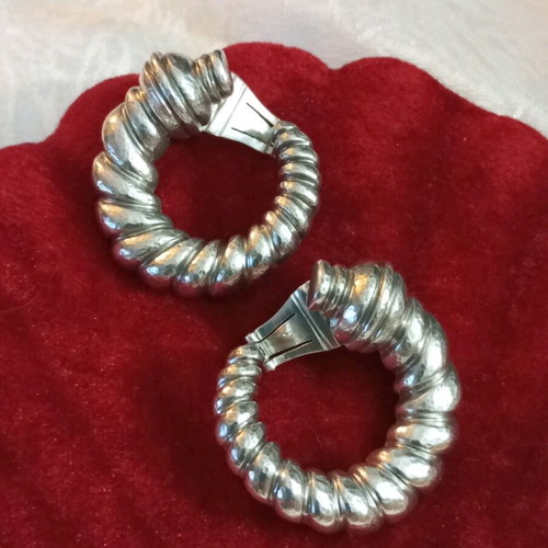 Zolotas silver earrings 950 like new with clips and studs option