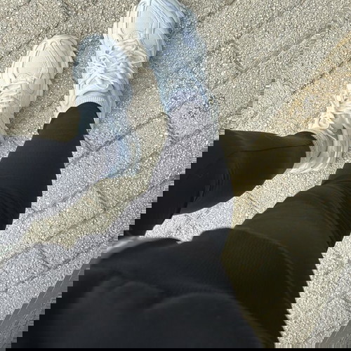 New Balance 9060 Unisex Shoes Size 40.5 White Like New