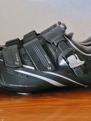 Shimano cycling shoes like new, size 48 SH-R088L