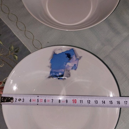 Illusion porcelain bowl set of 6 like new