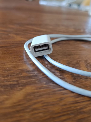 Apple USB extender cable like new, 1 meter length
