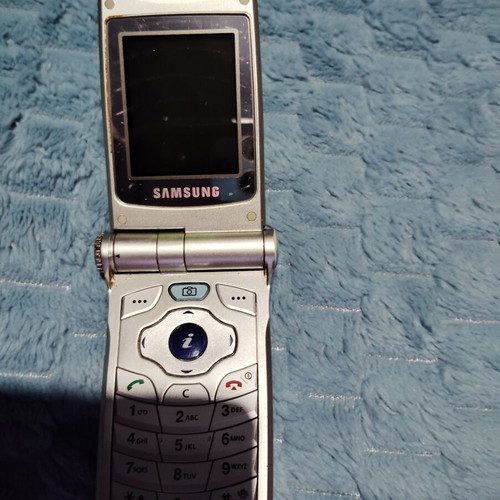 Samsung Exciting mobile phone with camera