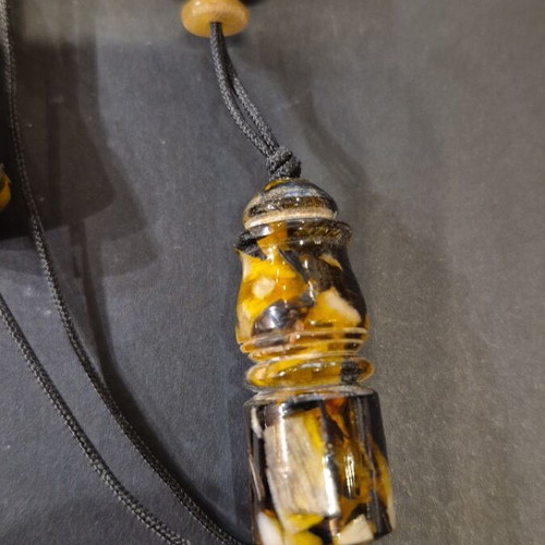 Komboloi made of horn, 29 beads, 13×14mm, new