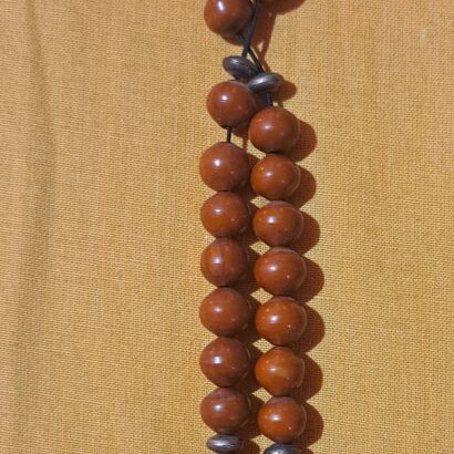 Mastic Worry Beads like new, 33 small beads from 1980