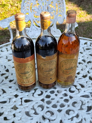 Μουσειακή Ρετσίνα Μεγάρων "Γεράνεια" 1950s σφραγισμένη, 200 Δράμια