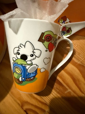 Baby mug set with spoon like new