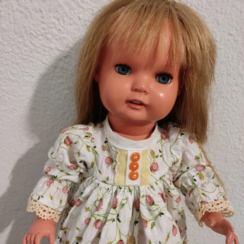 Vintage Schildkrot doll with turtle mark, working mechanism, used