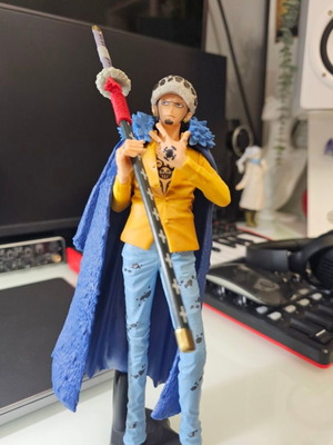 Φιγούρα Trafalgar Law King Of Artist Banpresto One Piece σαν καινούργιο, 23εκ