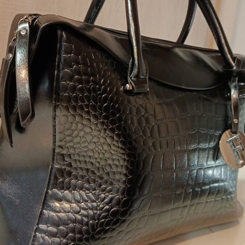 Women's black shoulder bag new