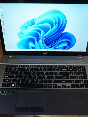 Acer Aspire V3-771 λάπτοπ με i7-3630QM και 6GB RAM