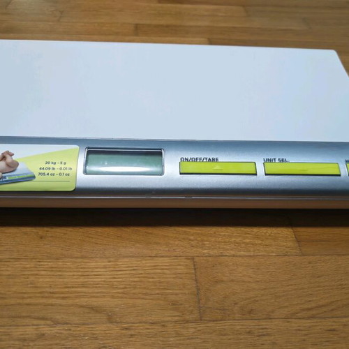 Laica digital baby scale used