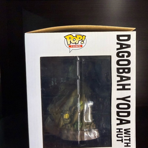 Funko Pop Star Wars Dagobah Yoda with Hut mint