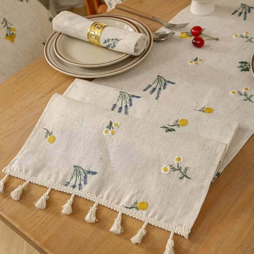 Runner tablecloth new with embroidered floral design 30x89cm