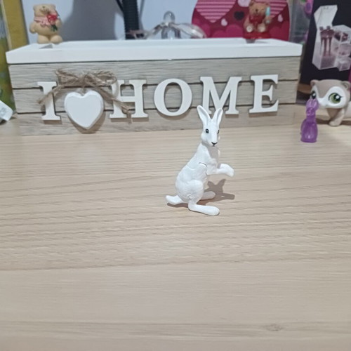 Kinder Natoons Rabbit Figure new