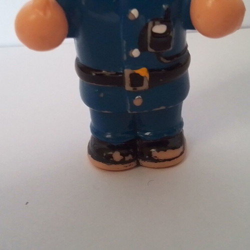 Cash the Police Officer figure used, height 6 cm