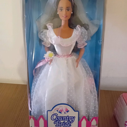 Barbie Country Bride in excellent condition in box