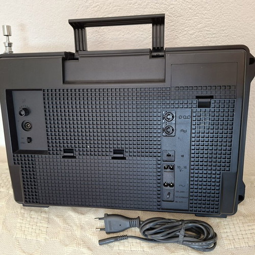 Grundig Satellite 1400 Professional radio like new