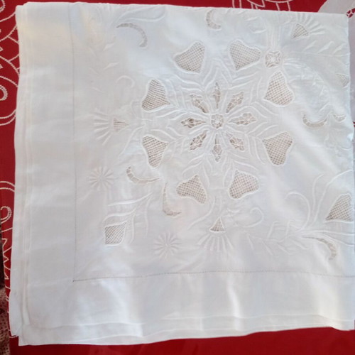 White Tablecloth with Rich Cutwork Embroidery 200x191 cm 100% Cotton like new