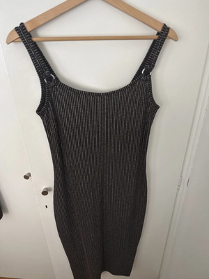 Dress new, fitted, knee-length, black and silver