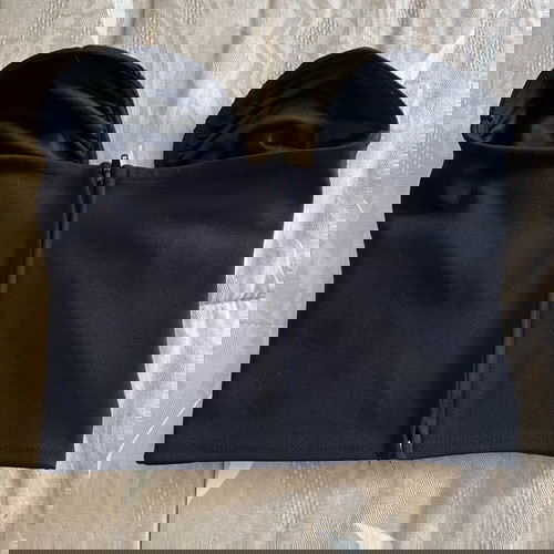 τοπ μαύρο
